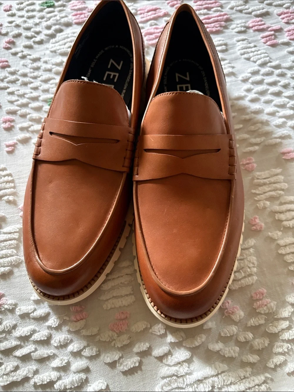 N/A men’s tan